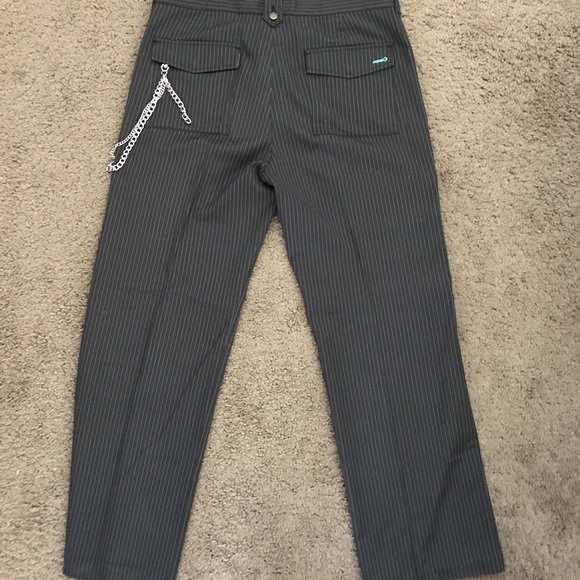 Men’s Subscript Wide Leg Casual Pant. - Picture 6 of 8